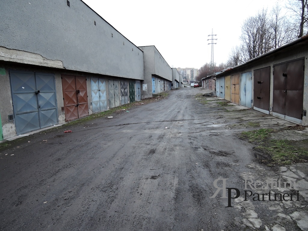 Pronájem garáže, ul. Lvovská, Ostrava-Poruba - 3