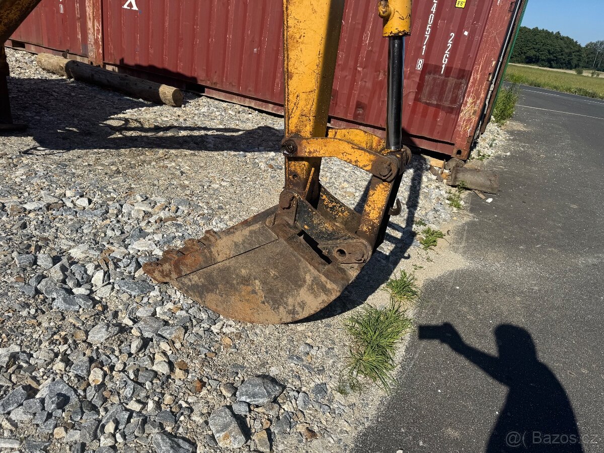 Traktorbagr Ford 555 , klapačka, pohon 4x2 - 3