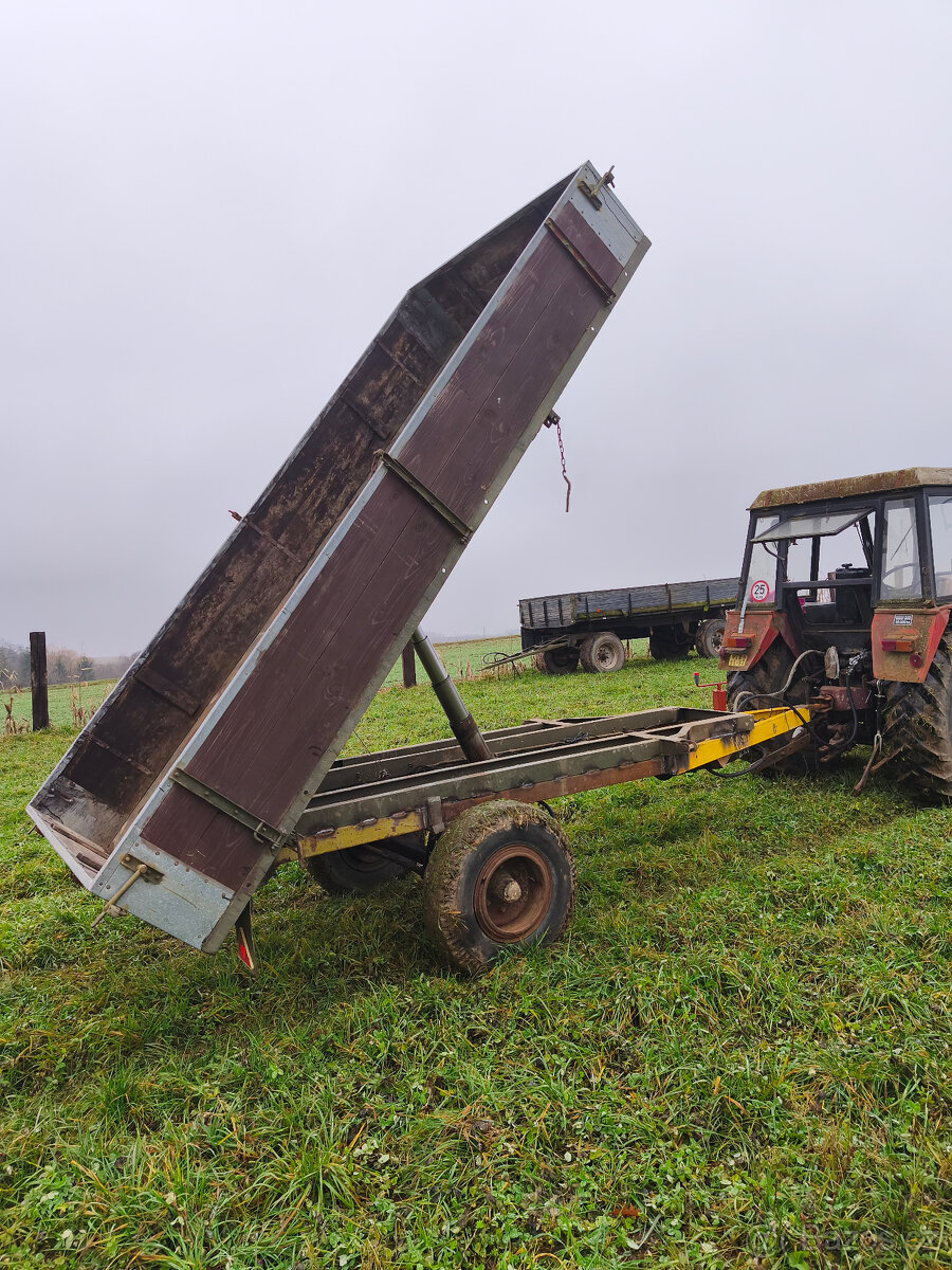 Přívěs za traktor, třístranný sklápěč,nosnost 4-5 tun, návěs - 3