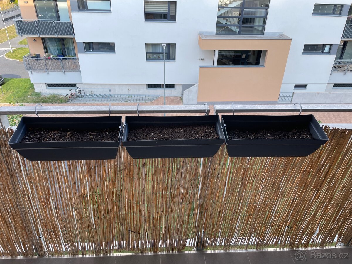 Květináč na zábradlí 3ks - 3