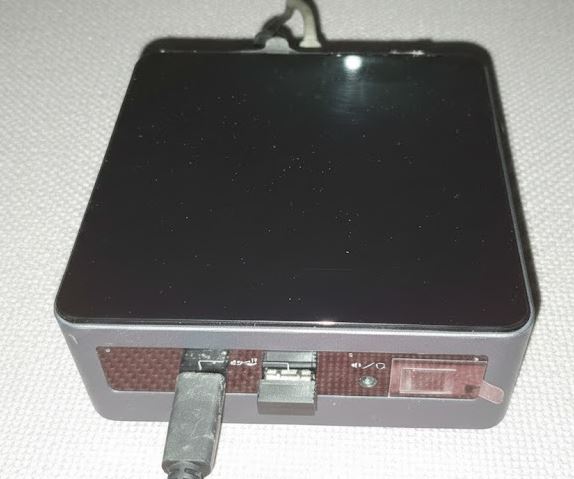 Mini PC Intel NUC 10i3 (NUC10i3FNH). - 3