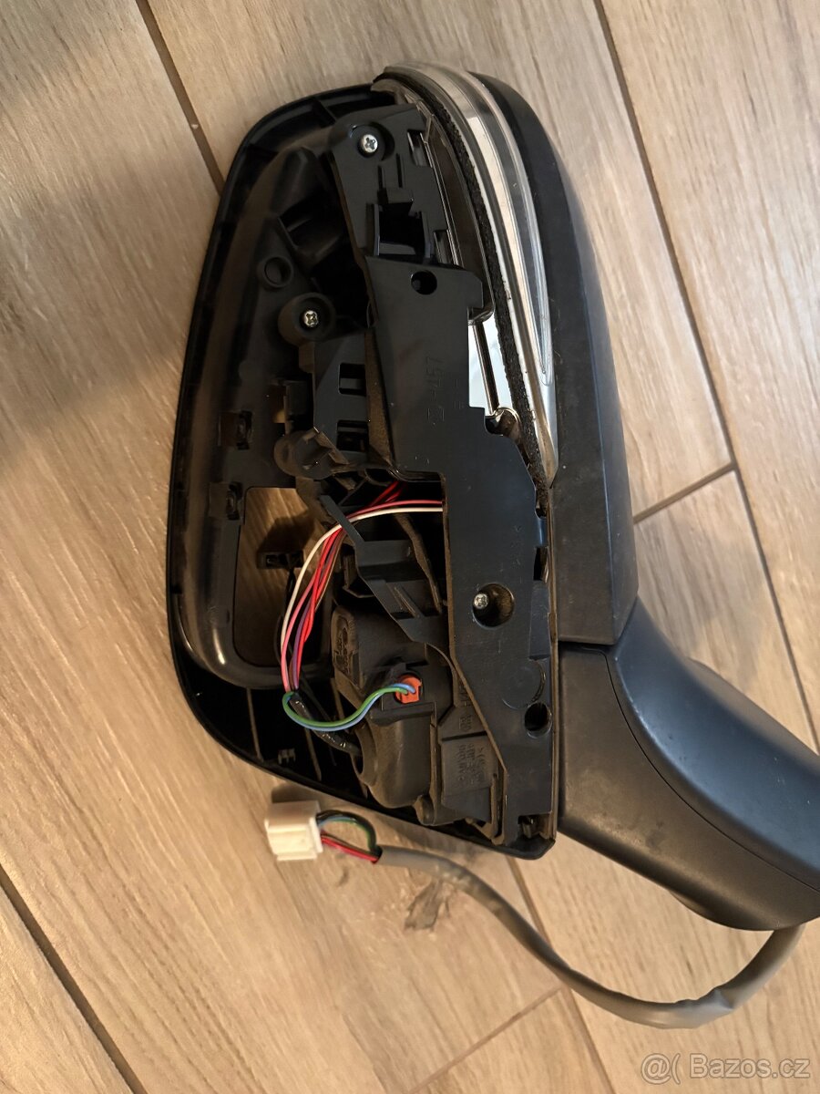 Pravé zrcátko Toyota rav4 - 3