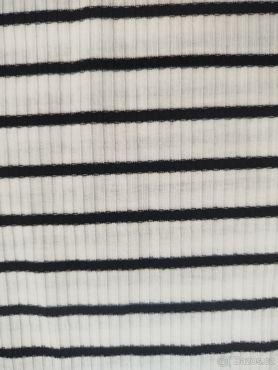 nové šaty s rozparkem - 3