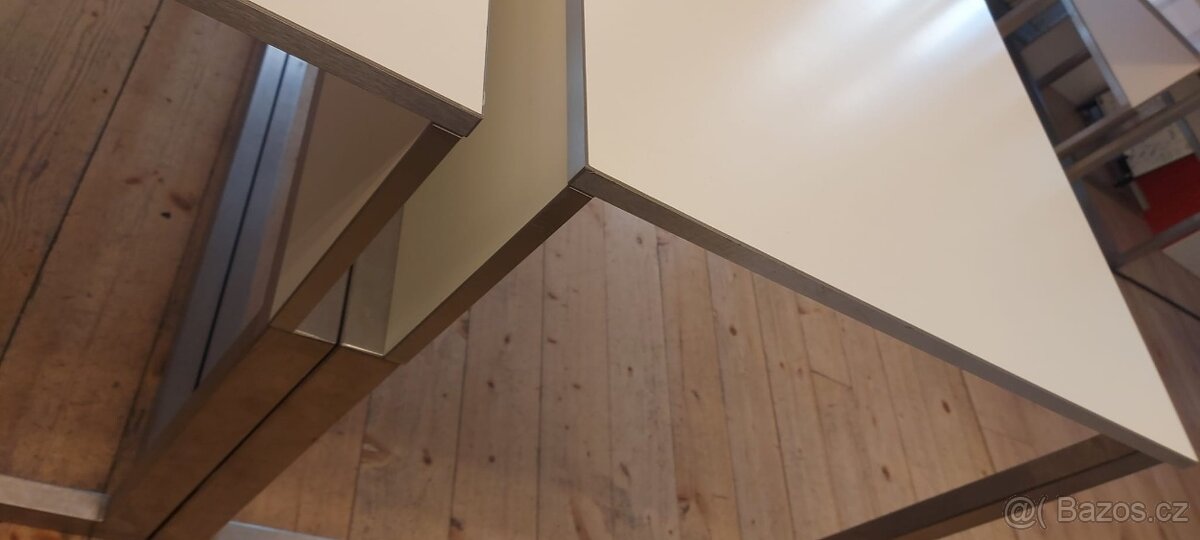 Pracovní stůl bílý a šuplík - 3