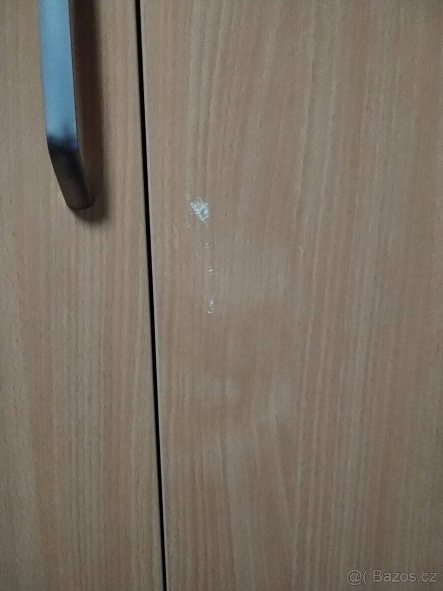 Šatní skříň - 3