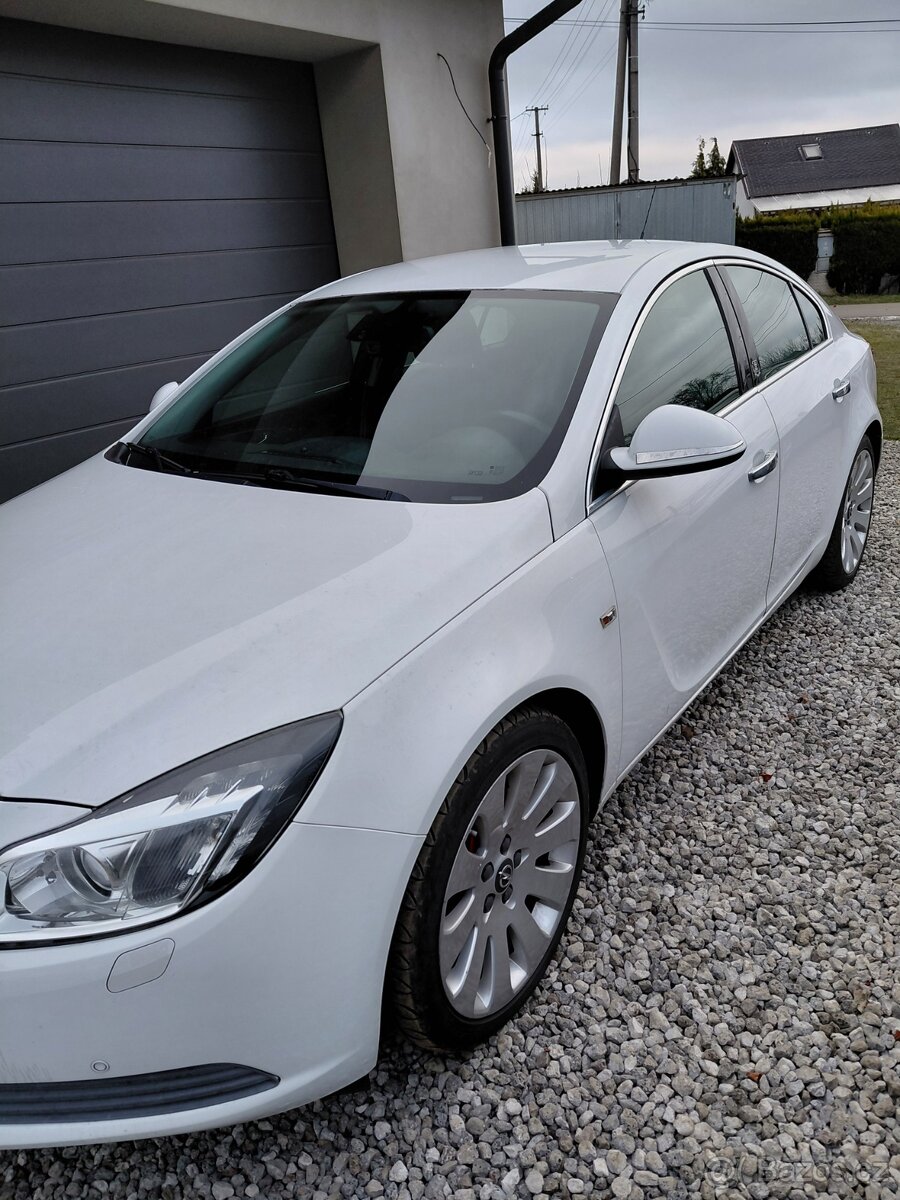 Opel insignia 2,8 turbo - 3