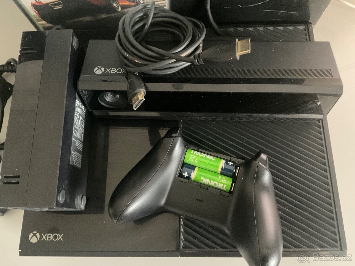 Xbox One 500GB + ovladač + Kinect - 3