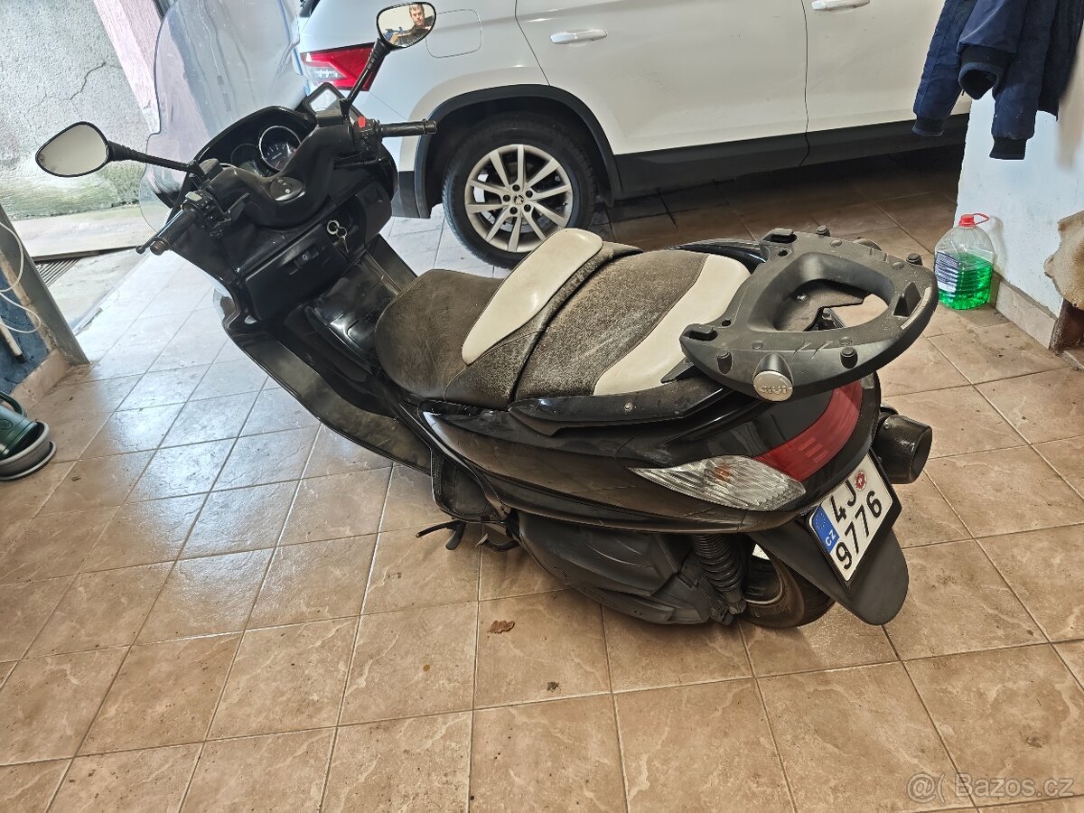 Yamaha Majesty 400 - 3
