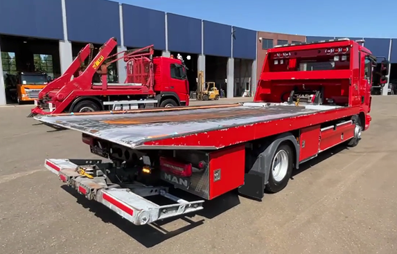 MAN TGL 12.250 - odtahové vozidlo