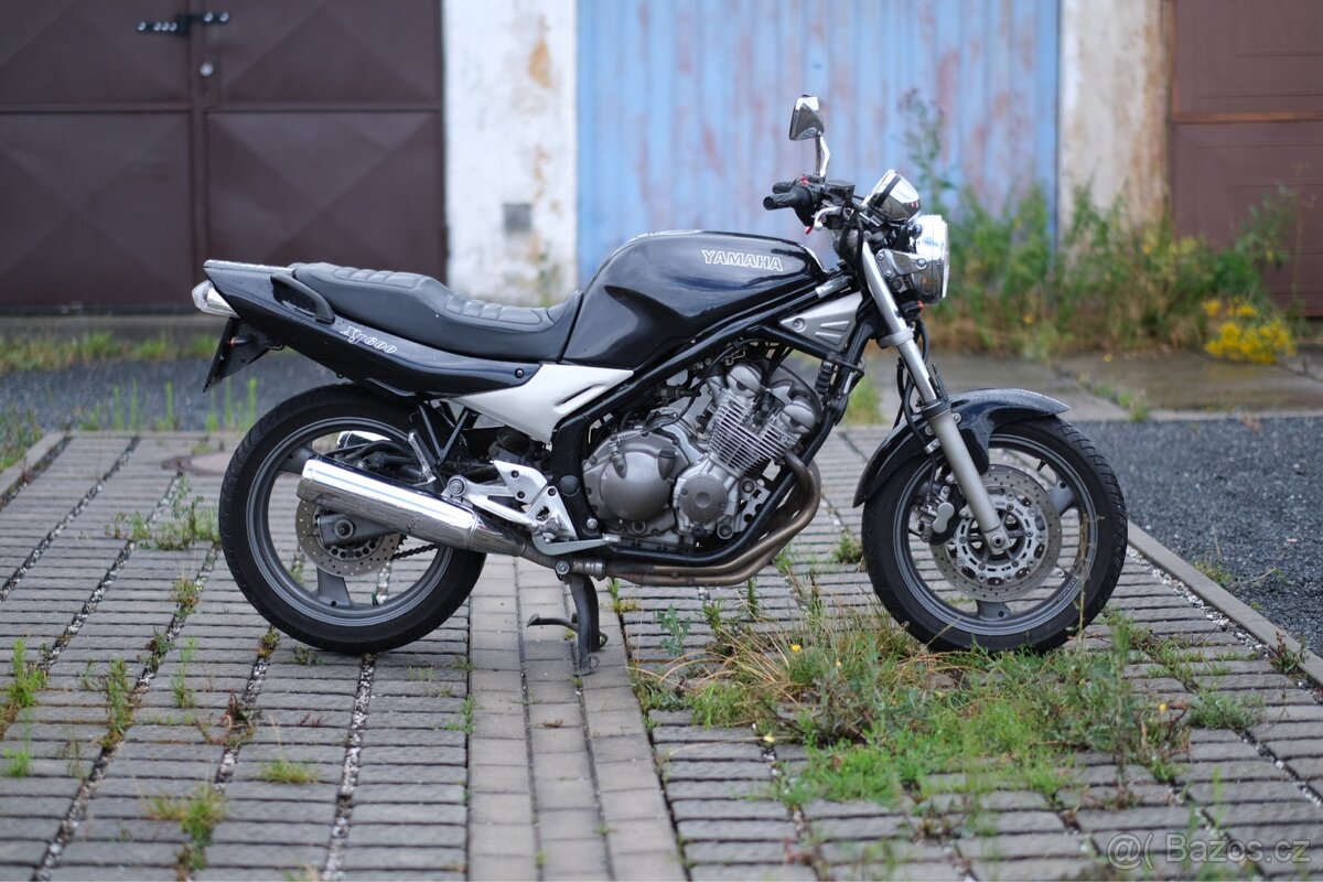Yamaha XJ 600N - 3