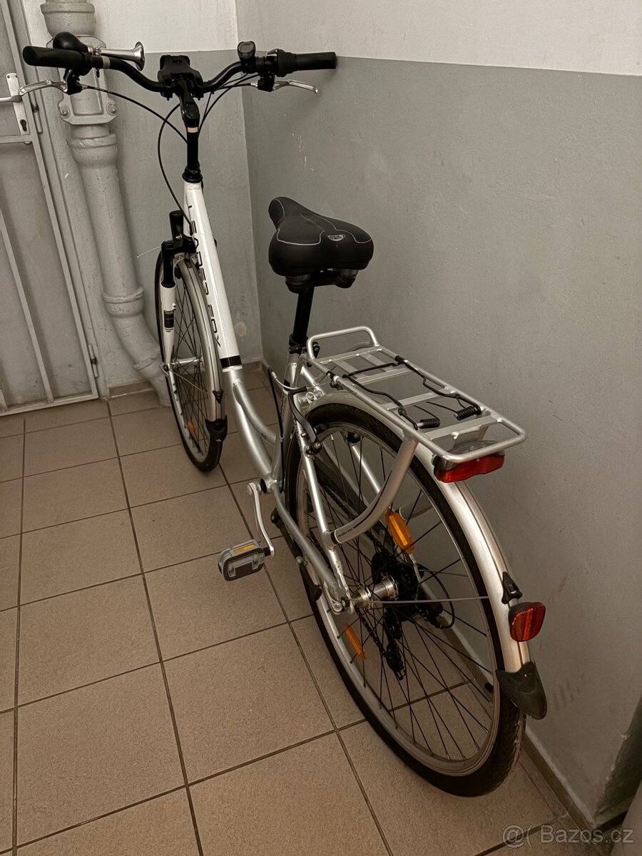 Dámské městské kolo LEADER FOX, vel. rámu 17” - 3