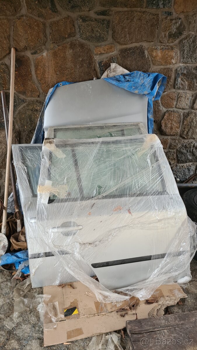 Dveře a kapota Octavia 1 kombi - 3