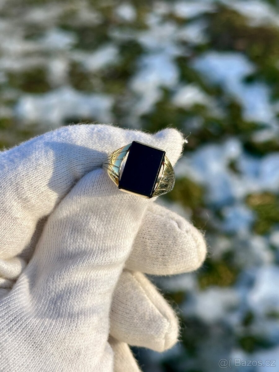 Zlatý prsten 4,55g - 3