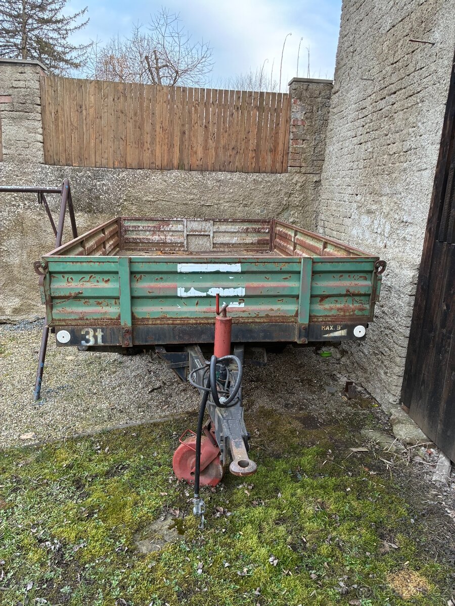 vlek za traktor s SPZ - 3
