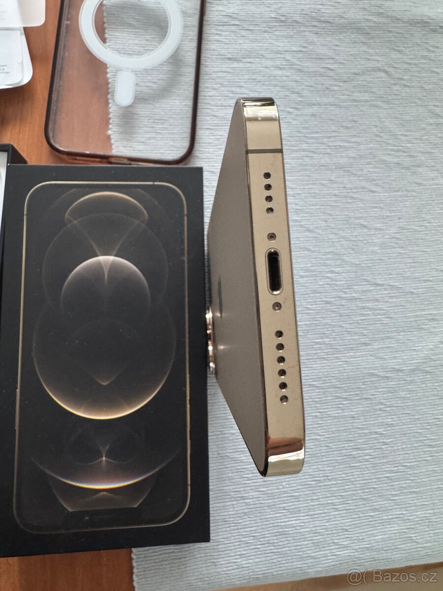 IPhone 12 Pro Max jako nový - 3