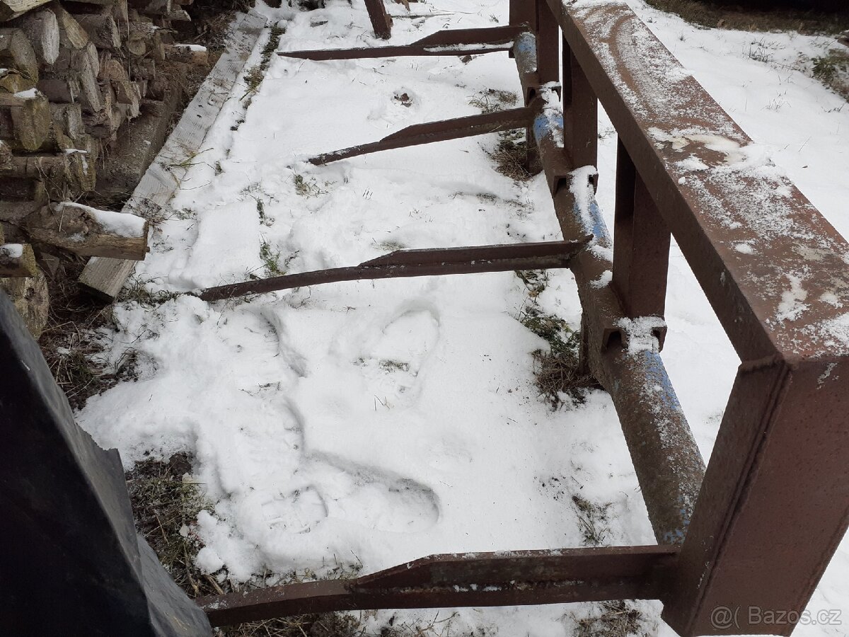 Vidle na balíky - 3