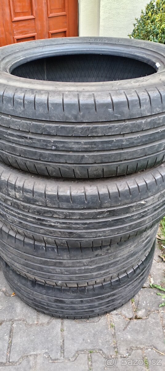 235/60 R18 letní pneu - 3