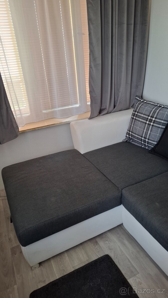 Rozkládací gauč - 3