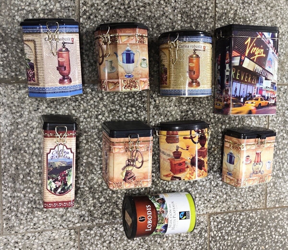 různé plechové dózy - 3