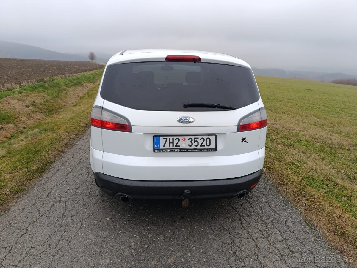 Ford S-Max 2.5i TURBO / 162KW / VÝHŘEV / KLIMA / SERVIS / - 3