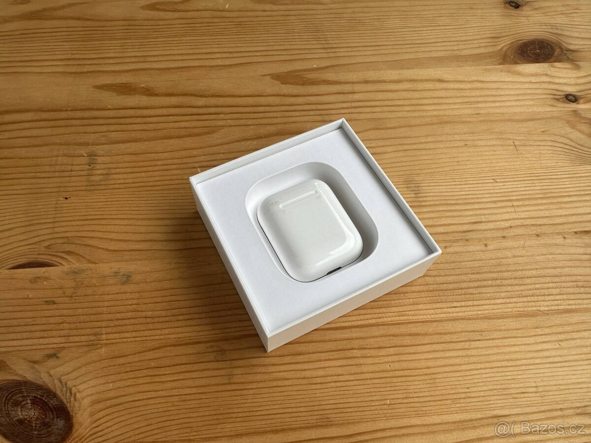 Apple AirPods 2 – plně funkční, s krabicí a manuálem - 3
