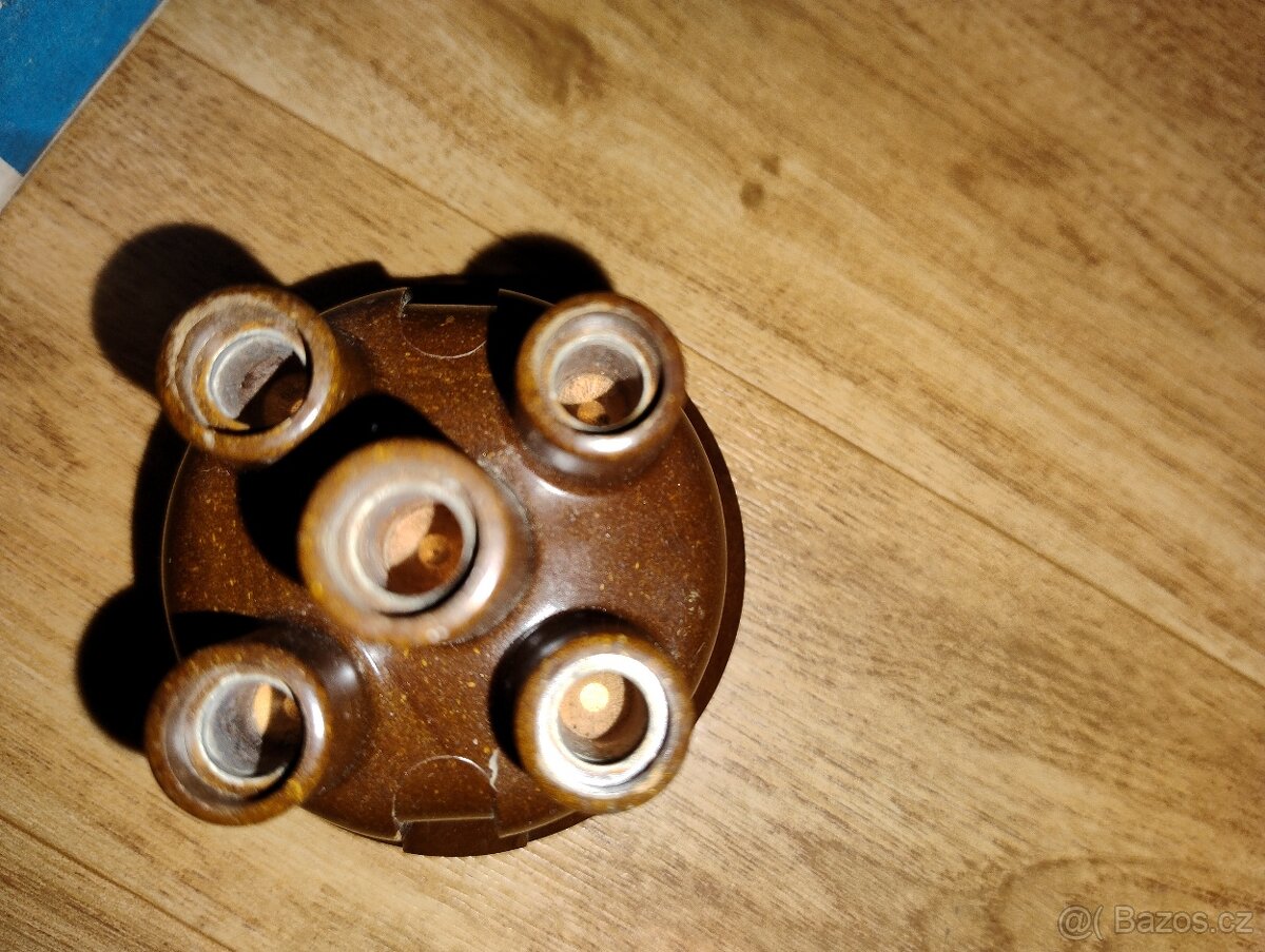 Víčko rozdělovače PAL - 3