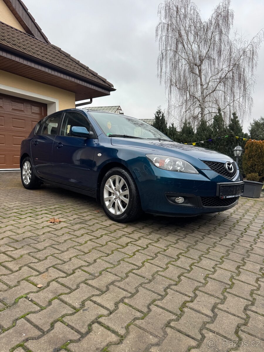 MAZDA 3. 1,6 16V 95.000 KM - Krásný stav - 3