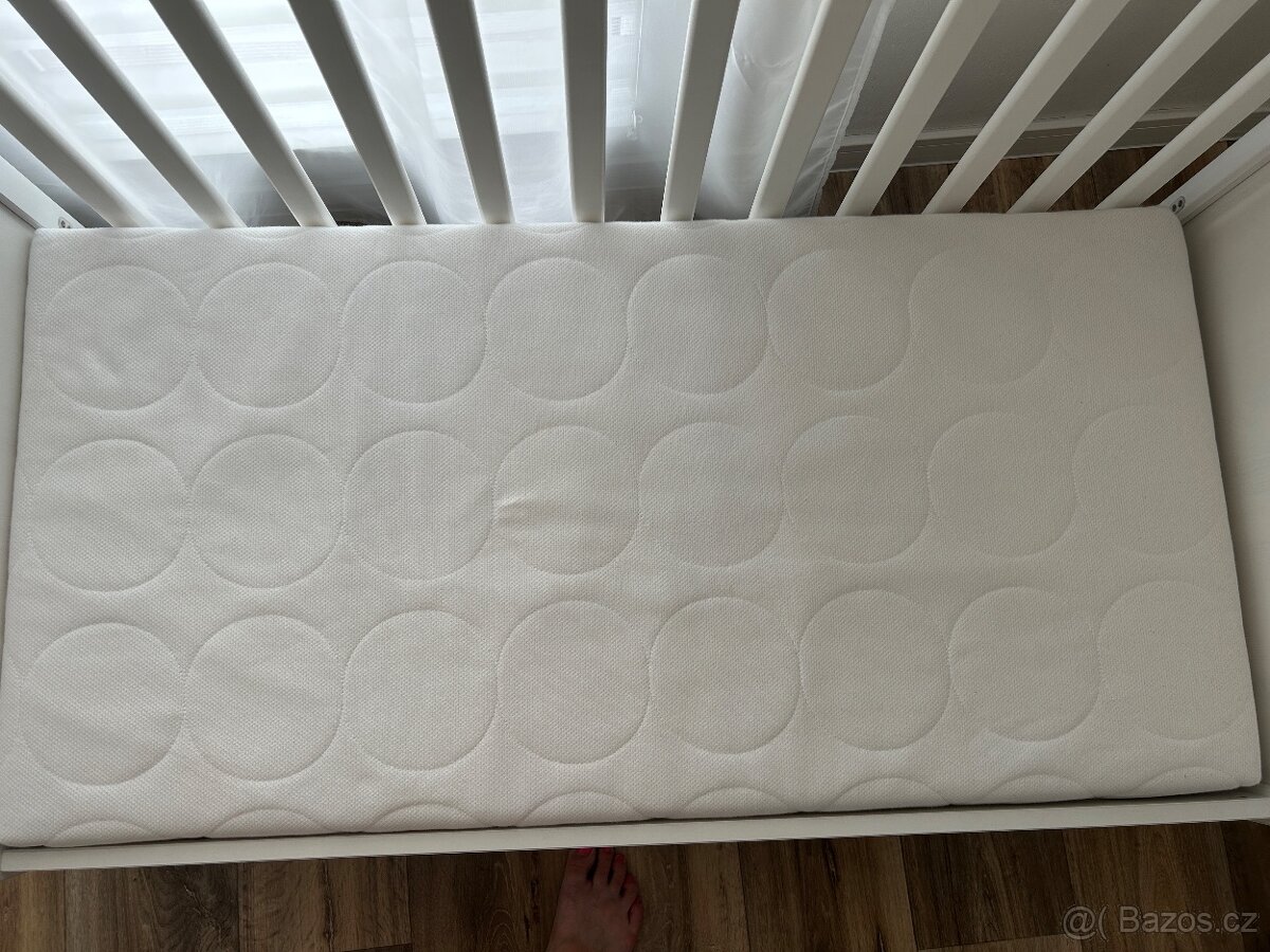 Postýlka + matrace - 3