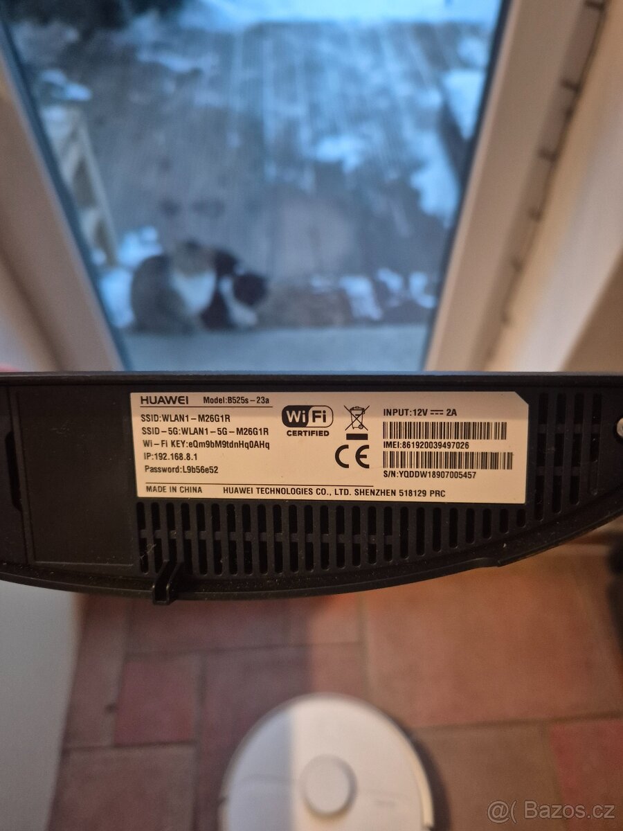 Wifi router Huawei b525 - 3