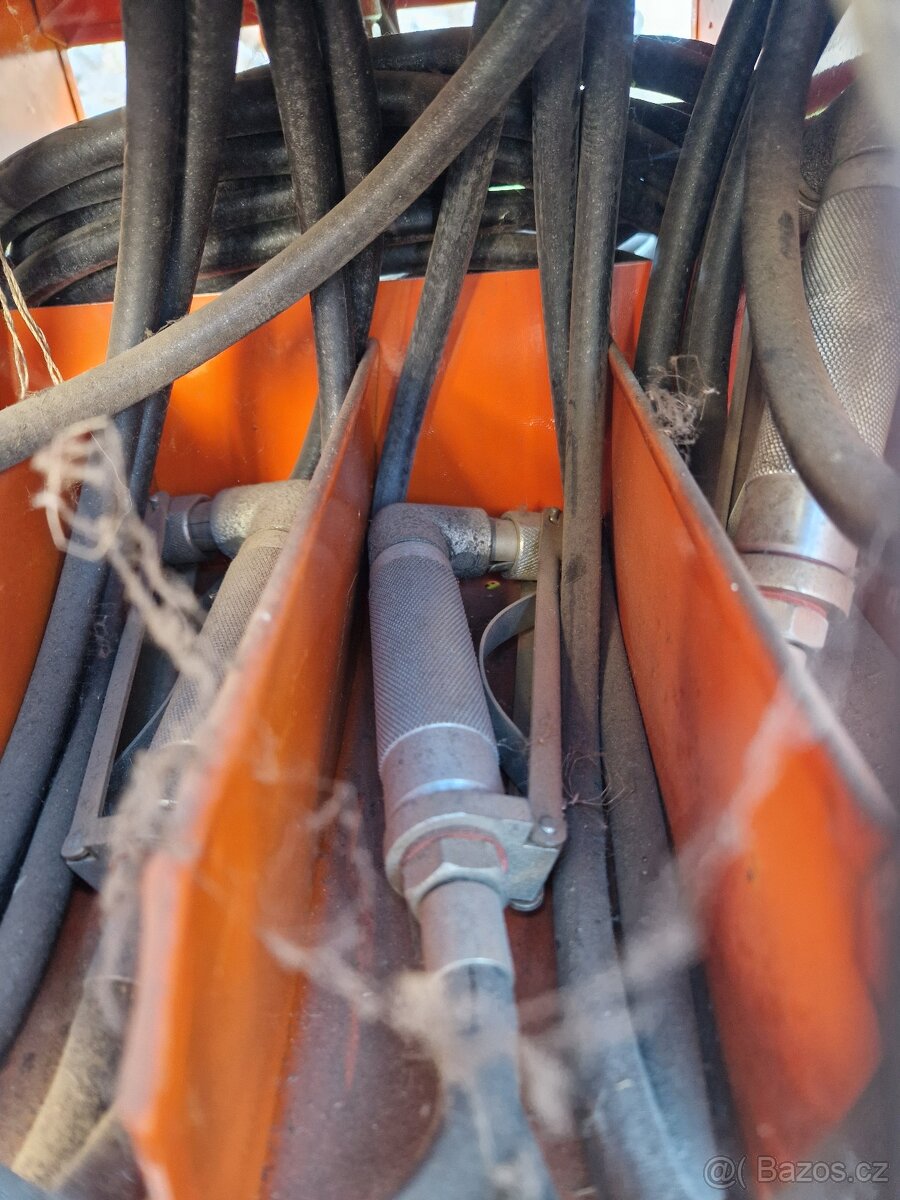 Souprava pro huštění a kontrolu pneumatik - 3