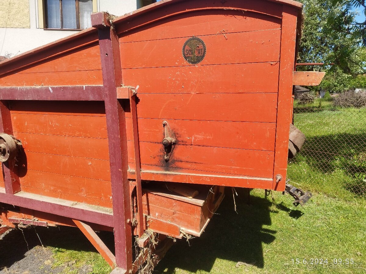 Starožitná mlátička na obilí - 3