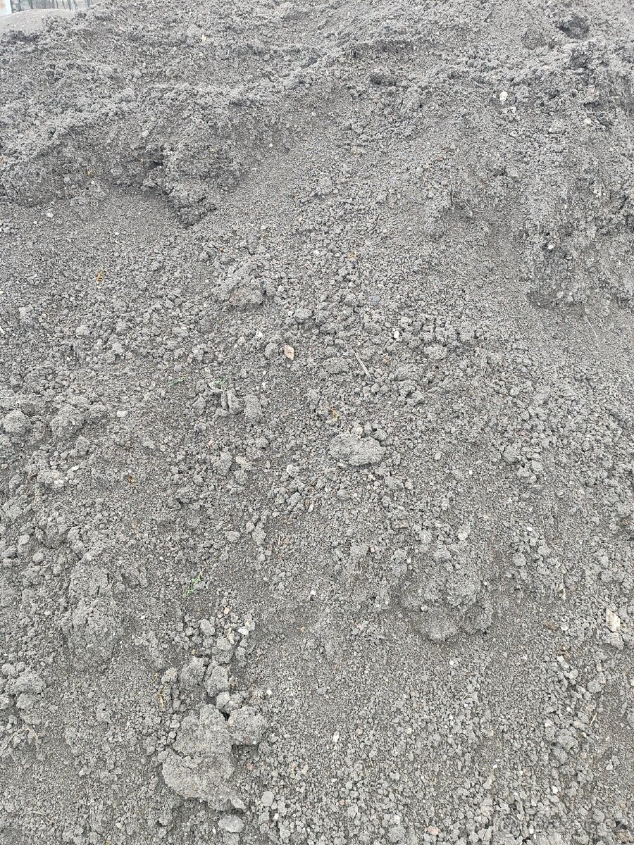 Zemina, kompost, substrát - 3