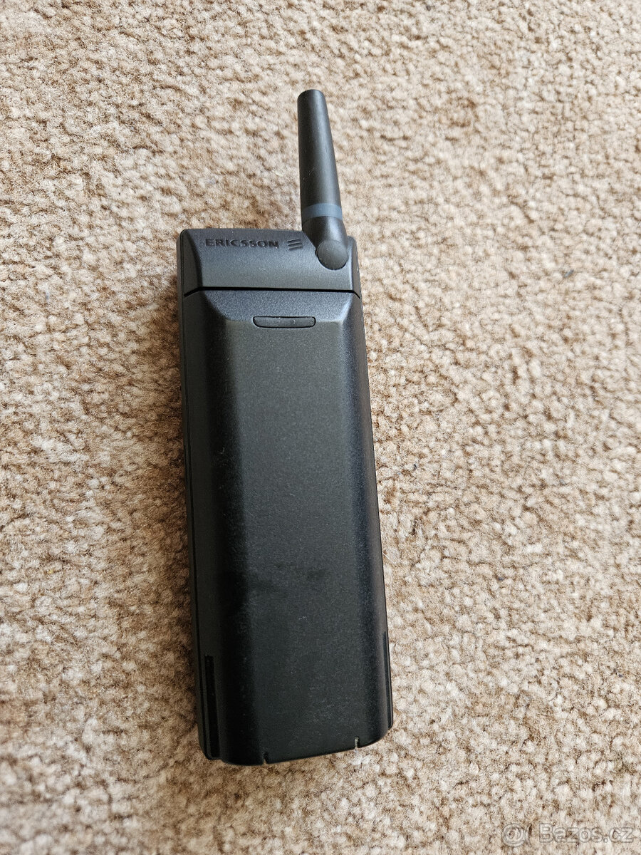 Ericsson A1018 - 3