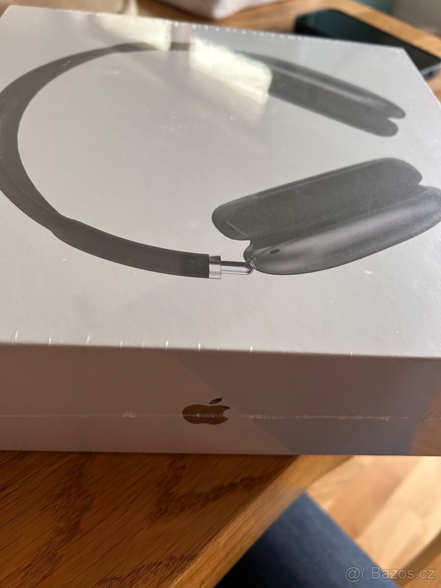 AirPods Max repliky - 3