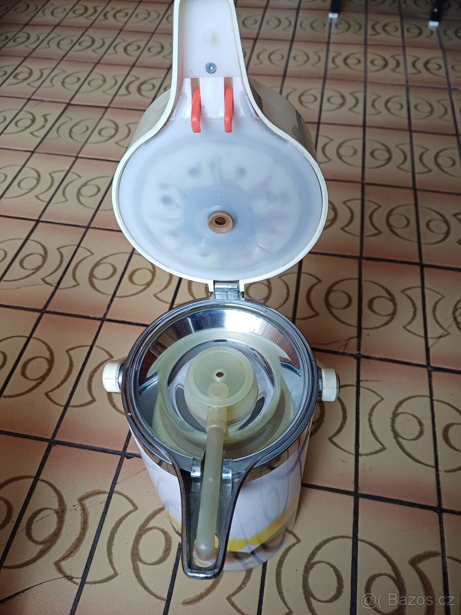 Retro termoska 2,2 l - 3