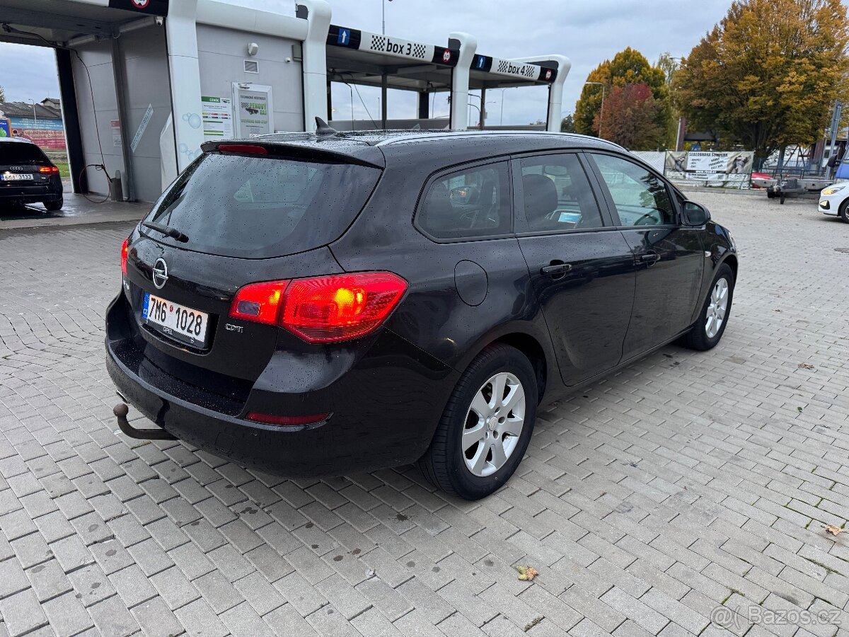 Opel Astra J 2,0CDTi 118kW, tažné - 3