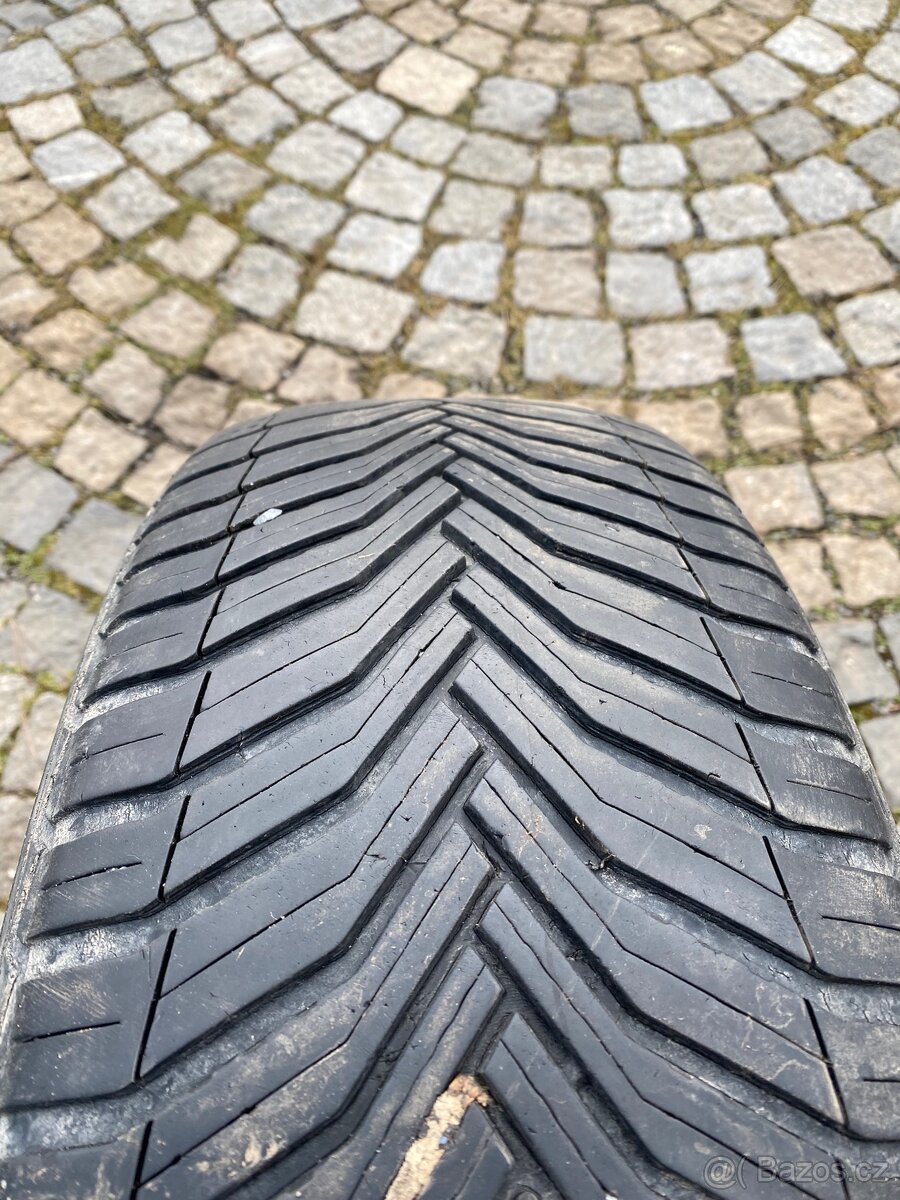 Pneumatiky Michelin 215/55 R17 94V - 3