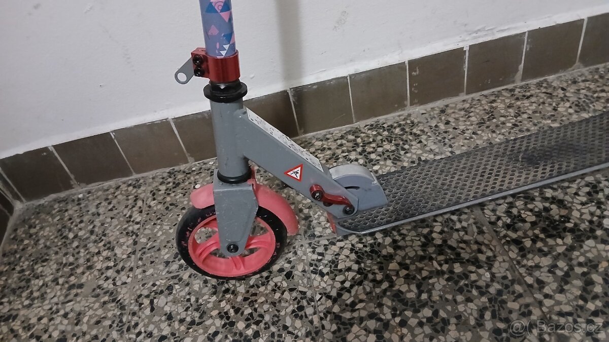 Koloběžka dětská dívčí - 3