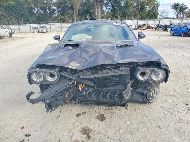 Dodge Challenger R/T 5.7 HEMI V8 - bourané - 3
