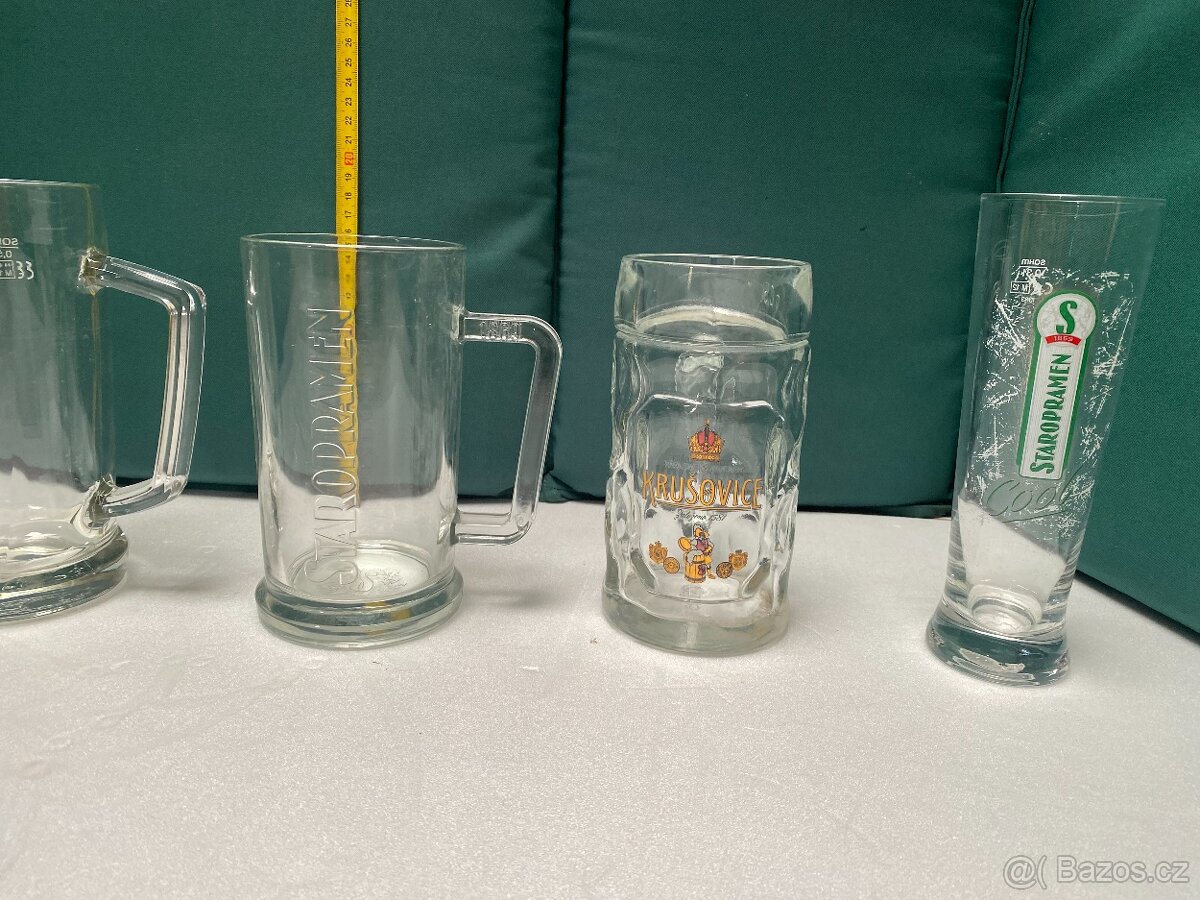 Sada pivních sklenic – 4 půllitry + 1× Staropramen (0,3 l) - 3