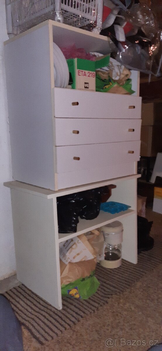 Starý Peřiňák, botníky, skříňka-šuplíky, stoleček, truhla - 3