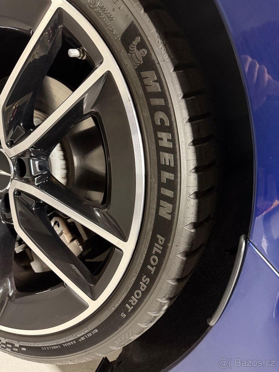 Mercedes-Benz C43 AMG - 3