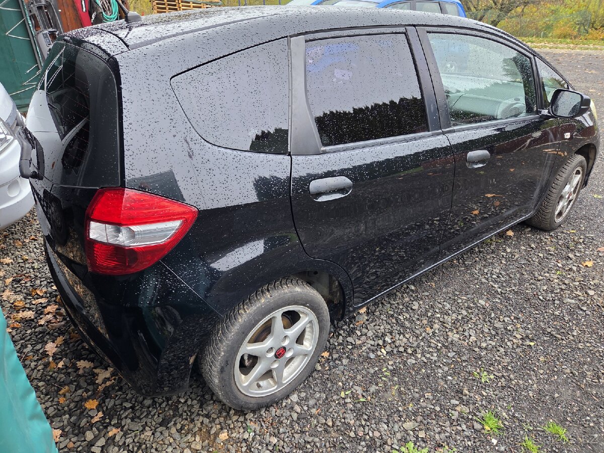Honda jazz 1.2 66kw rok 2014 - 3