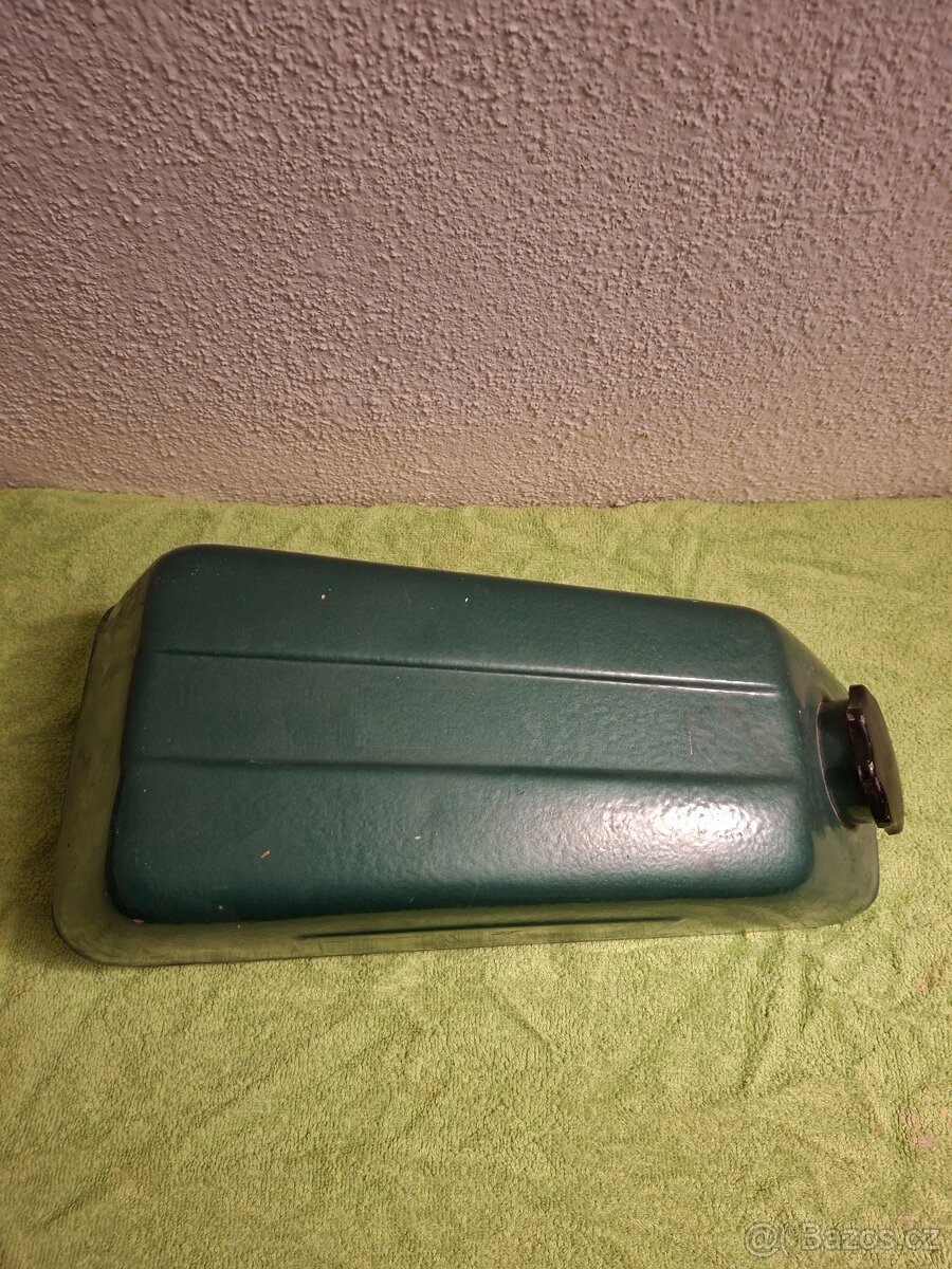 Babetta 210 nádrž - 3