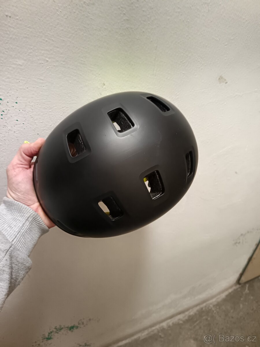 Prodám dětskou helmu - 3