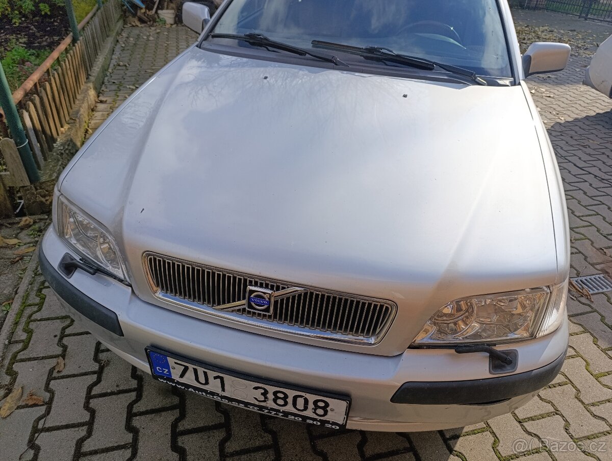 Volvo V40 1.9TDI 85kW 2001 - 3
