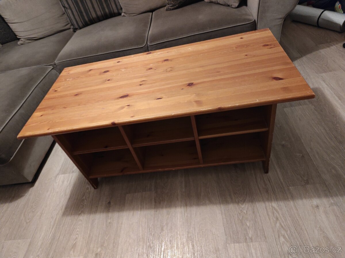 Konferenční stolek dřevěný Ikea - 3