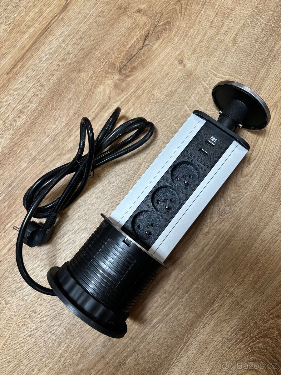 Výsuvná zásuvková lišta - 3