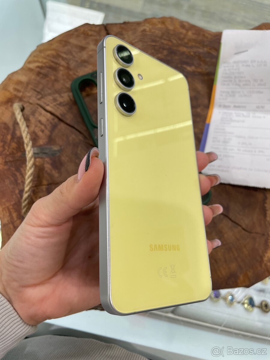 Samsung S24 FE, 256GB, záruka do 12/26 - 3