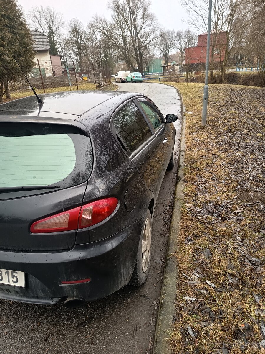 Prodám Alfa Romeo 147 .1.6 ts - 3
